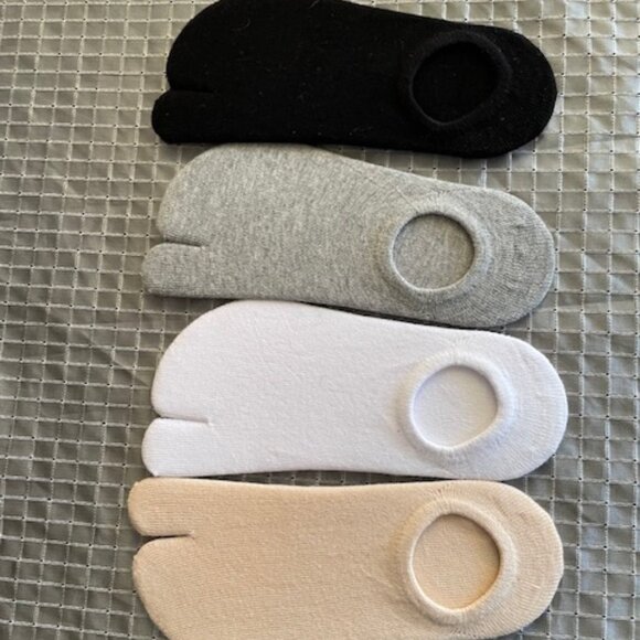 Women NEW no show socks size M - Picture 1 of 2